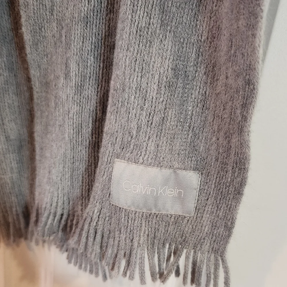 Calvin Klein soft stylish